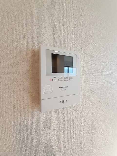 ナリワリ リリー 203 セキュリティ
