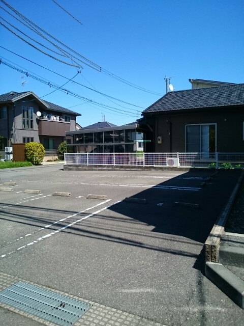 ブルームーンⅡ 102 駐車場