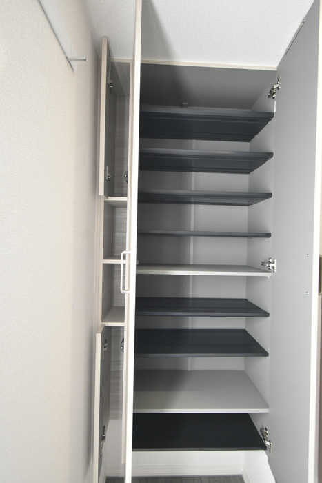 D-ROOM川端町 203 収納