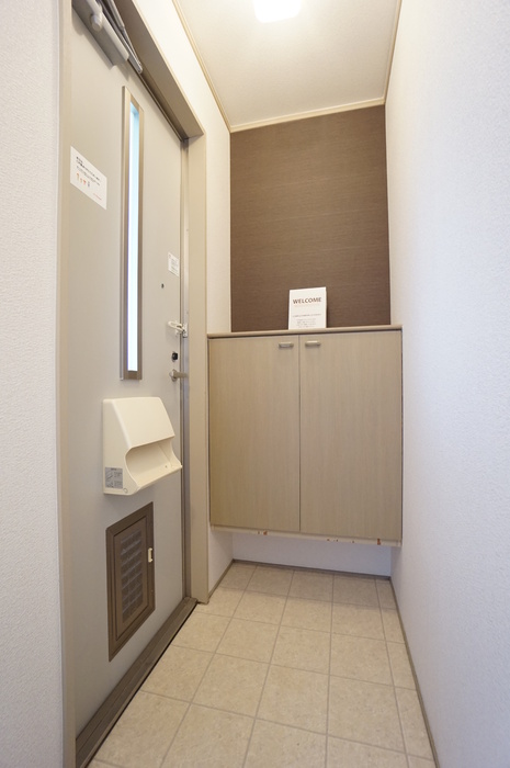 セジュールエイト 205 玄関