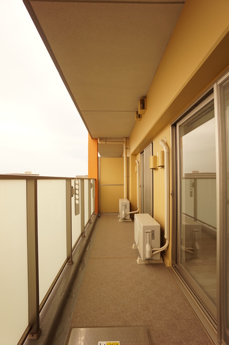ロイヤルパークスＥＲ万代 1102 バルコニー