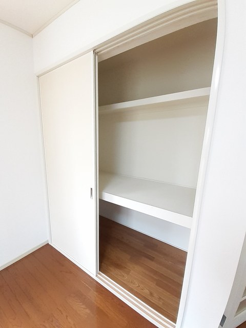 ハイツひばり 101 収納