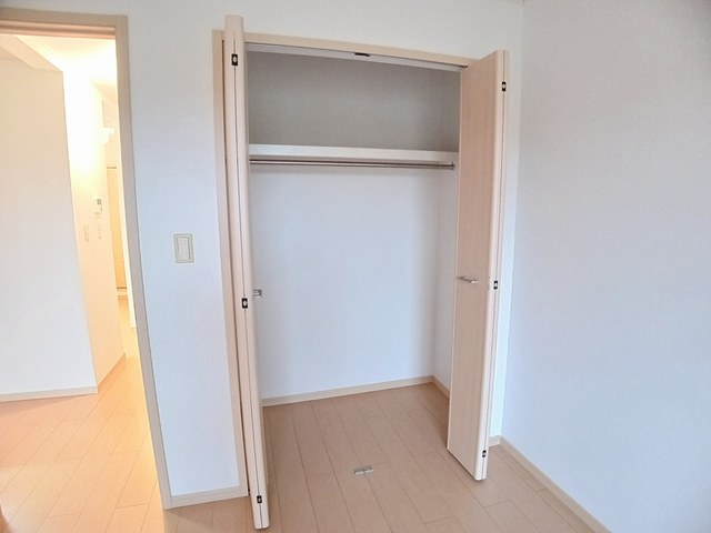 ディアーコートⅡ 203 収納
