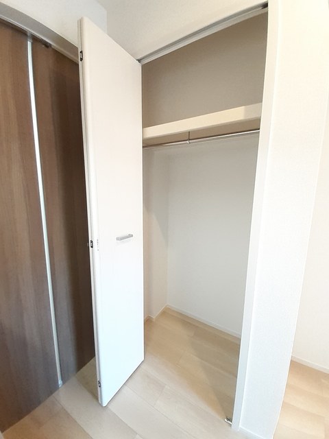 ウェルシィ万代 105 収納