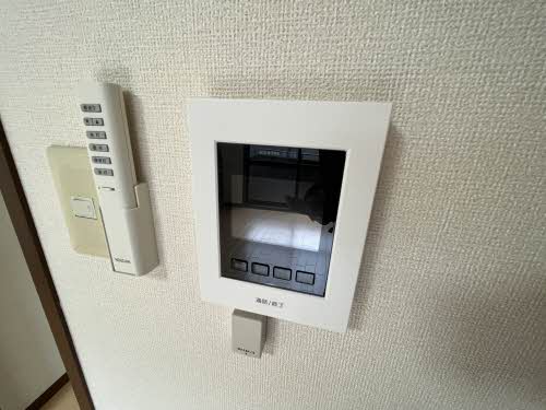 シャーメゾンランブル　E 102 セキュリティ