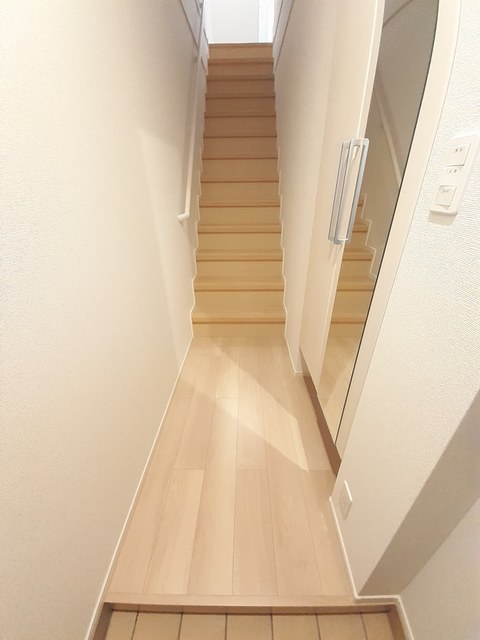 コリーヌⅡ 203 玄関