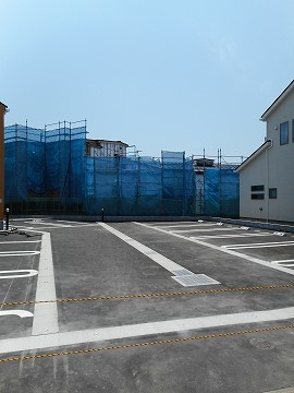 プラシード 106 駐車場