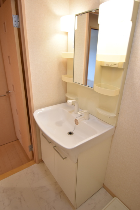 Ｌ.Ｌ.Ｏｎｅ Ａ/Ｂ A201 洗面所