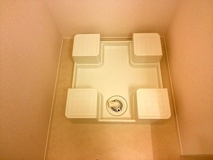 ロイヤルスクエア 202 洗面所