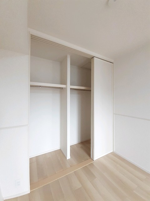 ラグナリーデン 301 収納