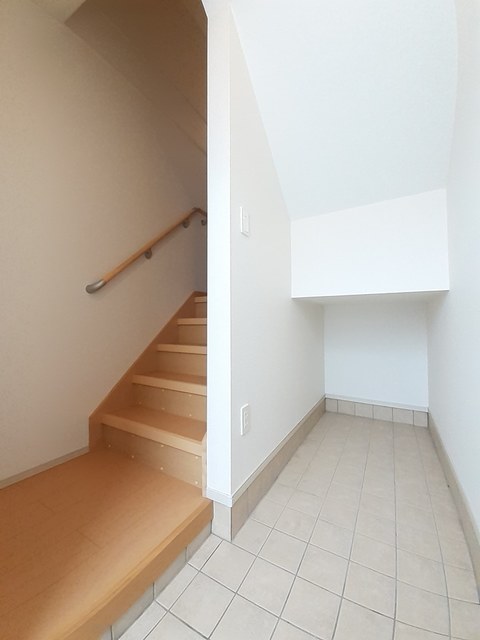 ベルフォーレ城山Ⅰ 302 玄関