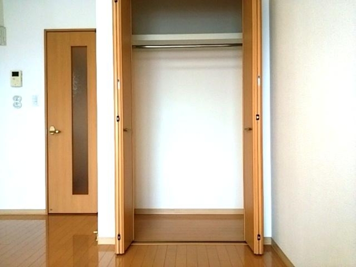 パストラルパンド 402 収納