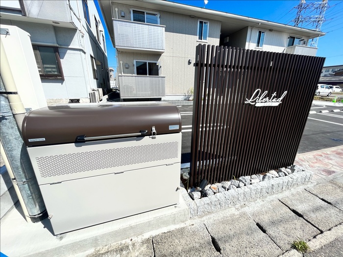 リベルタ 105 玄関
