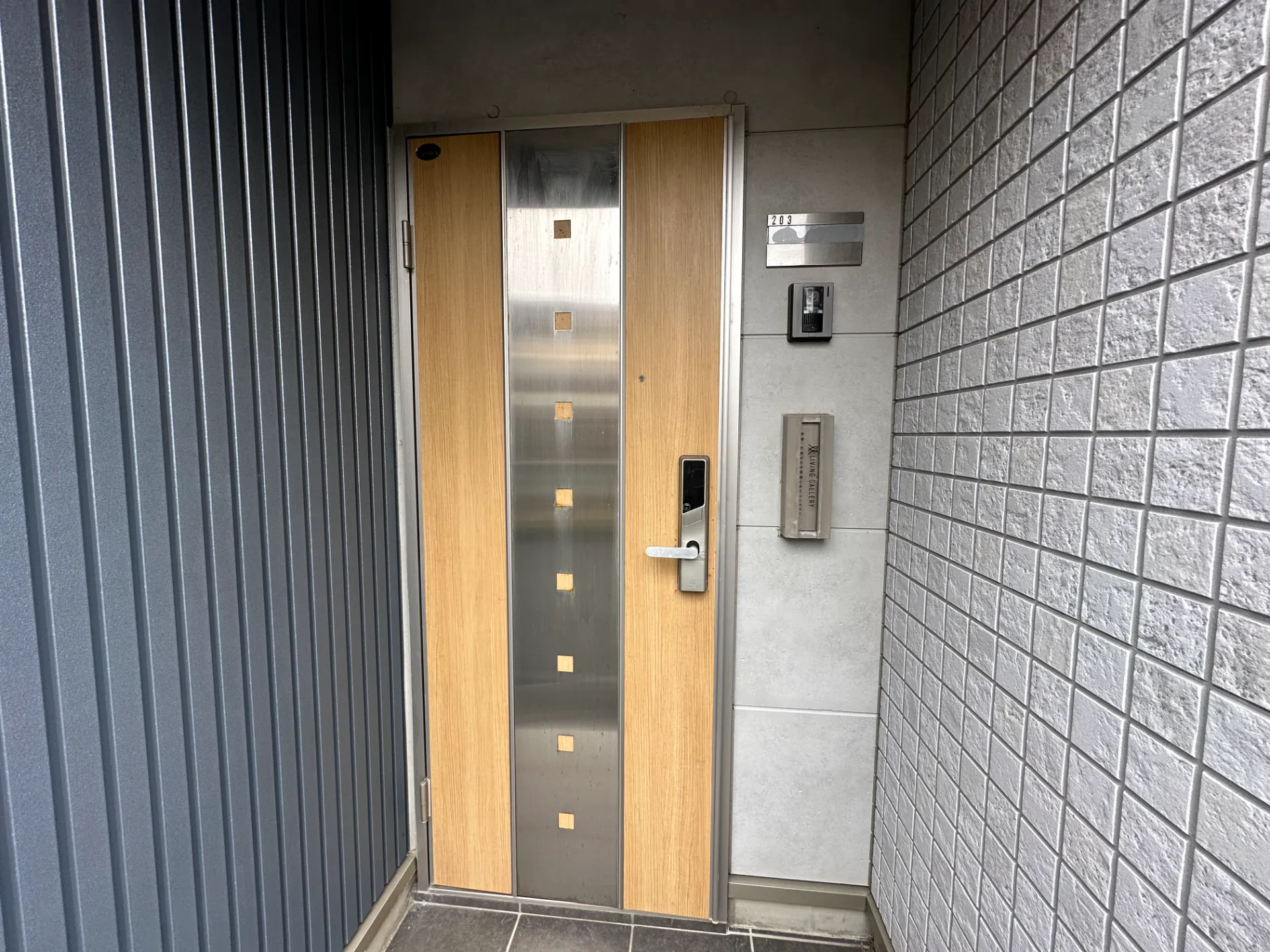 イニエ白山浦 203 玄関