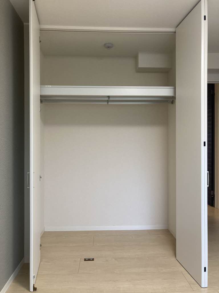 シャーメゾン新光町 0306 収納