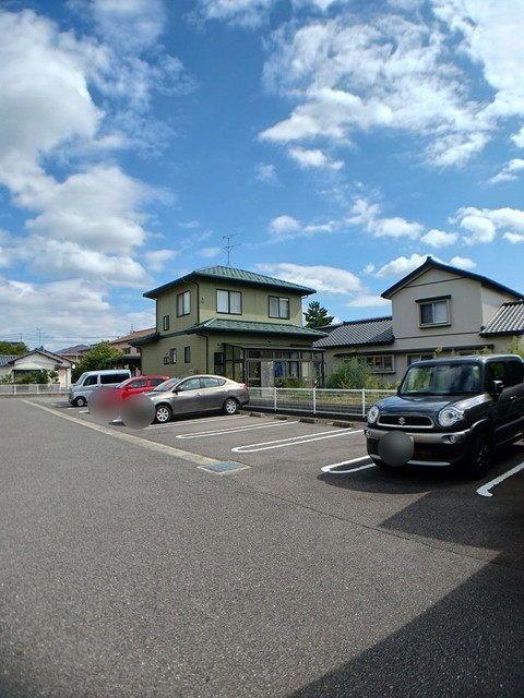グレースＢ 102 駐車場