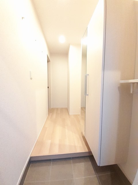 シャンブル Ⅱ 101 玄関