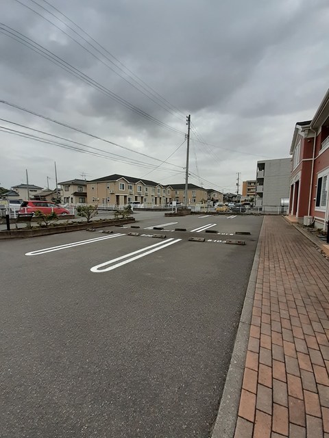 Ｔ・パセオ 201 駐車場