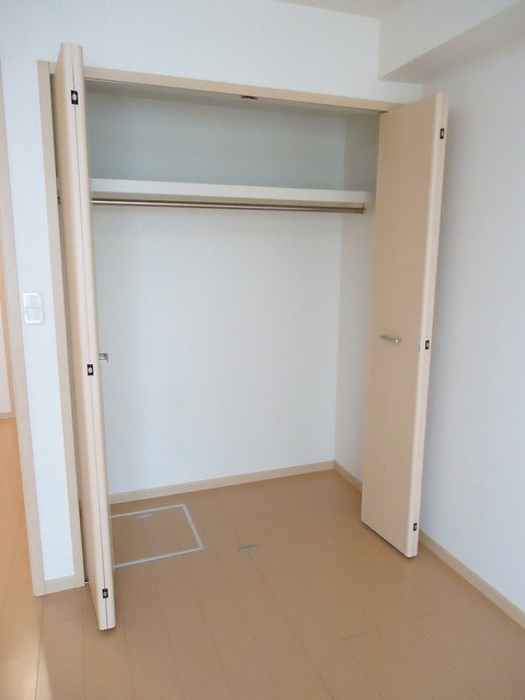パークサイド　Ⅰ 102 収納