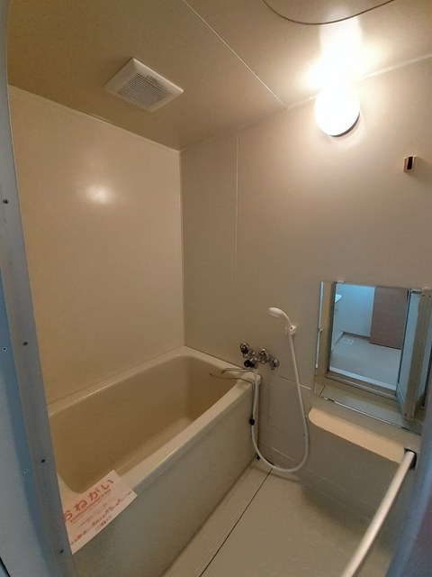 プラドール田川 203 浴室