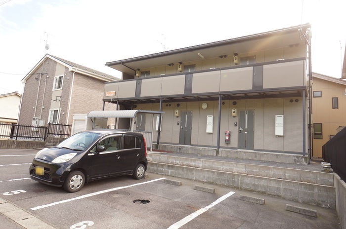 セジュール程島 Ⅱ 201 駐車場