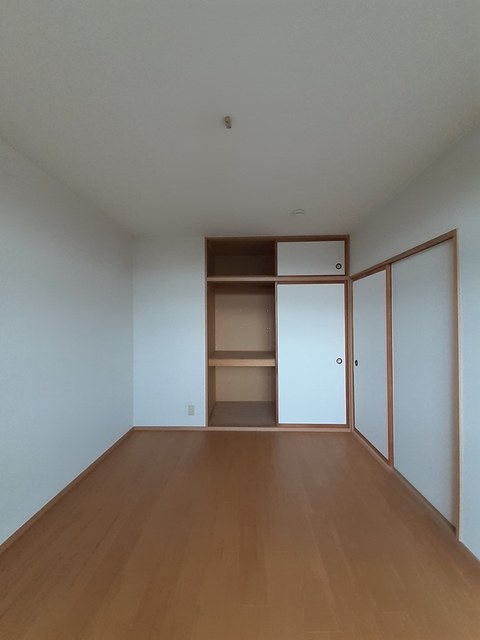 グランドール１ 202 収納