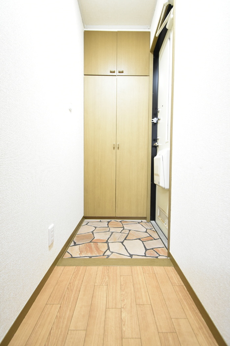 クレールコート　B 203 玄関