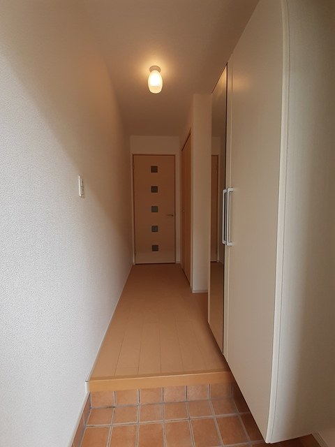 クレール 104 玄関