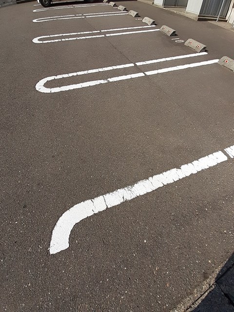 スターウイング 203 駐車場
