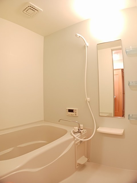サンクレスト若草 204 浴室