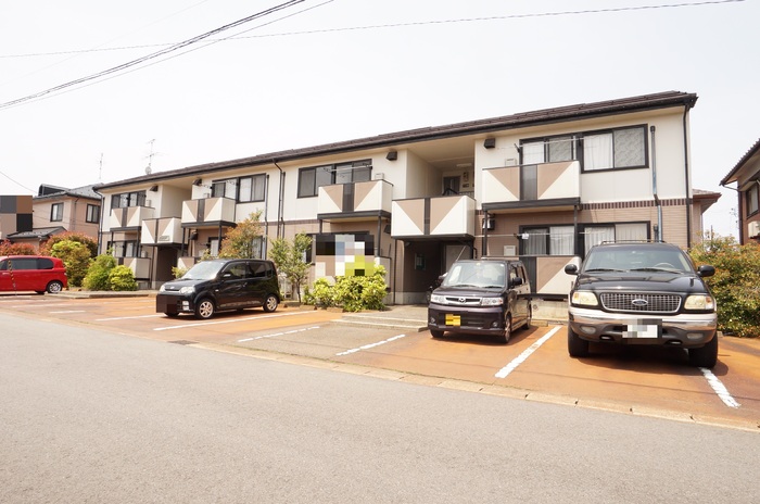 セジュールエイト 205 駐車場