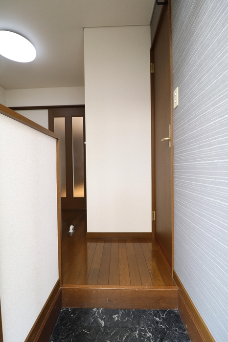コーポ蘭 105 玄関