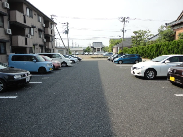 アドバンテージⅣ 307 駐車場