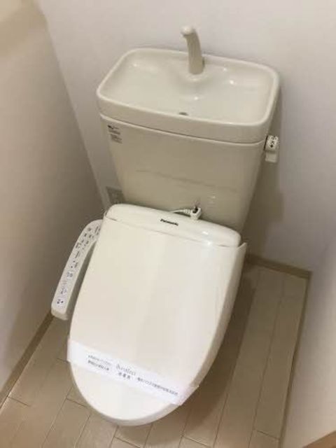 エテルノ　サンライズ　B 102 トイレ