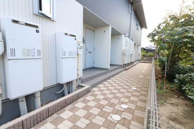 コリーヌ 105 玄関