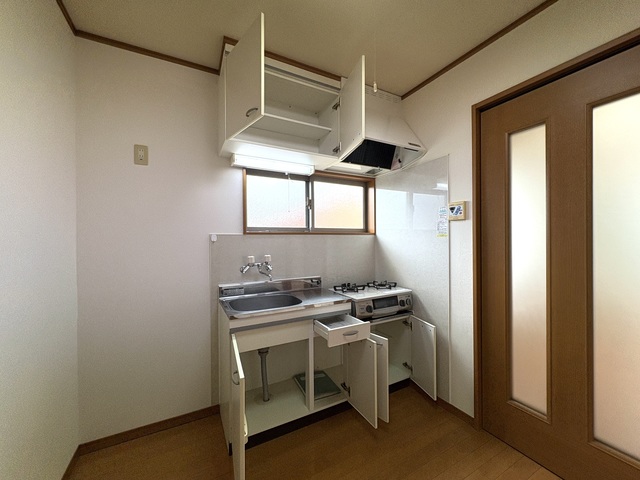 コスモビレッジ松浜新町 201 収納
