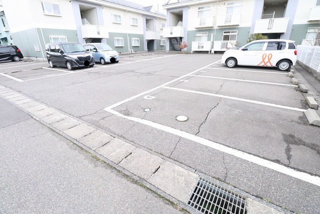 グリーンハイツＢ 103 駐車場