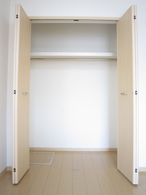 アプローズ 101 収納