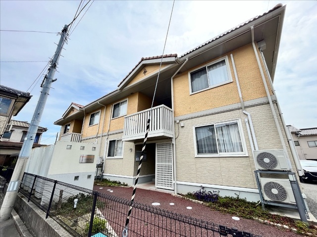 リーブワン 202 外観