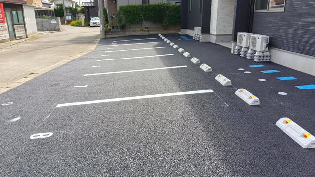 グローリッジ燕吉田 202 駐車場