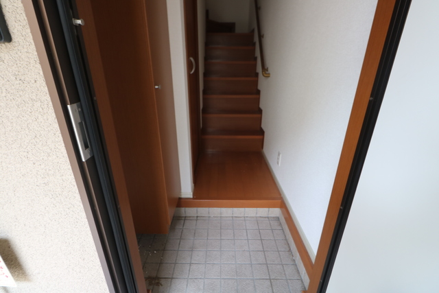 ミピアーチェ　C 202 玄関