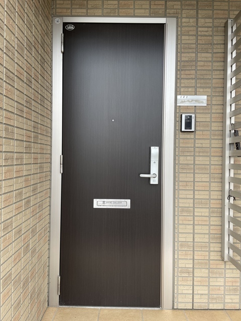 リヤンⅡ 101 玄関