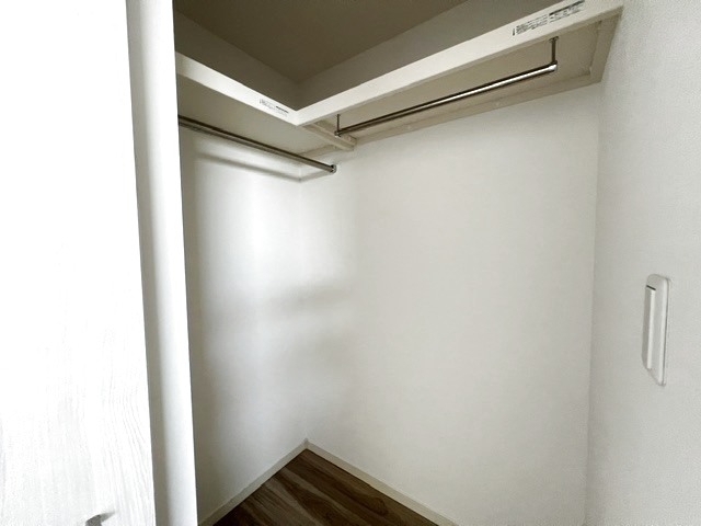 Crest　Court Ⅱ 301 収納