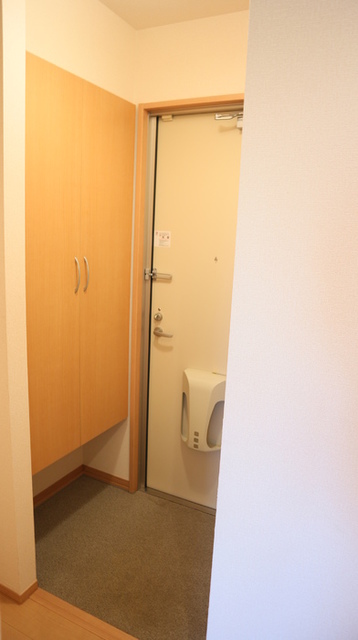 セレクト　Ａ 102 玄関