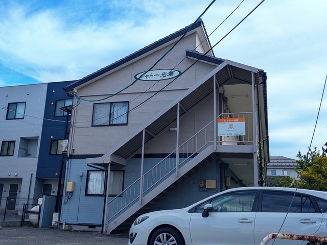 シャトー光華 201 外観
