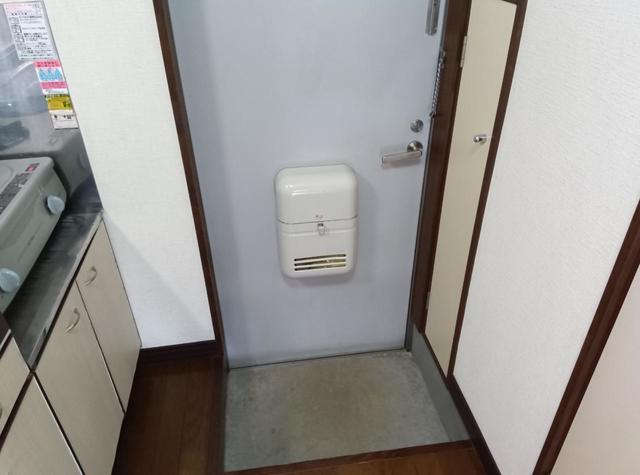 LOFT 107 玄関