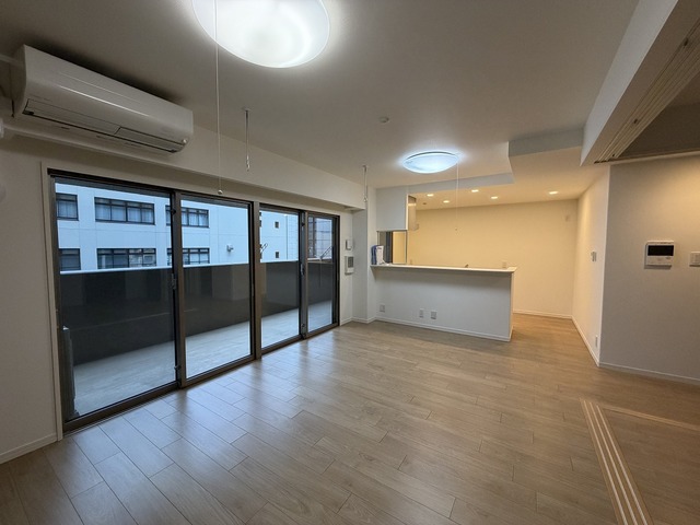 アルファガレリア本町通 303 リビング