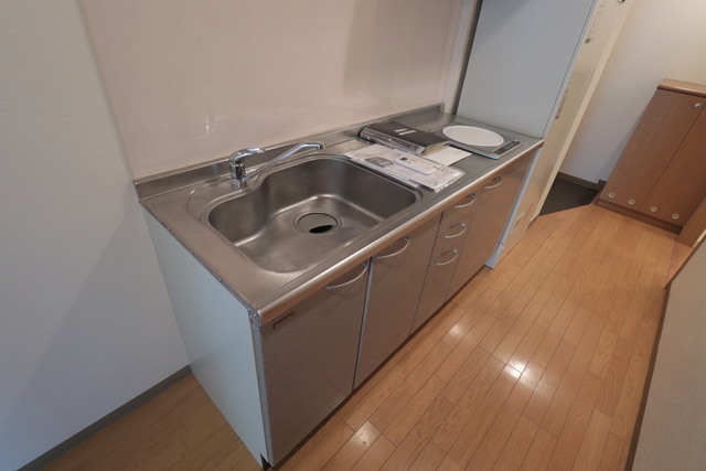 サンジェーヌ本町 602 キッチン