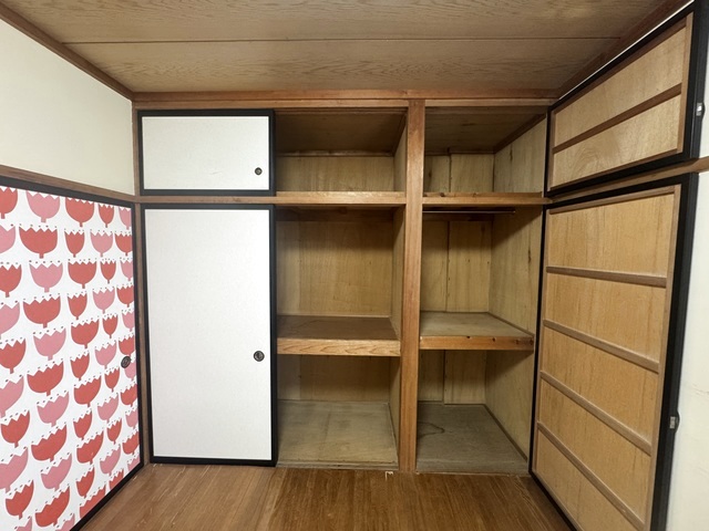 三和荘　A棟 110 収納