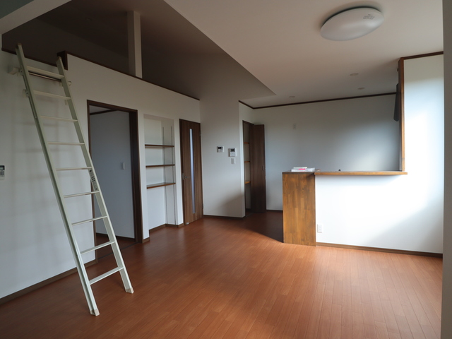 ヒルズ聖籠 Duplex 102 リビング